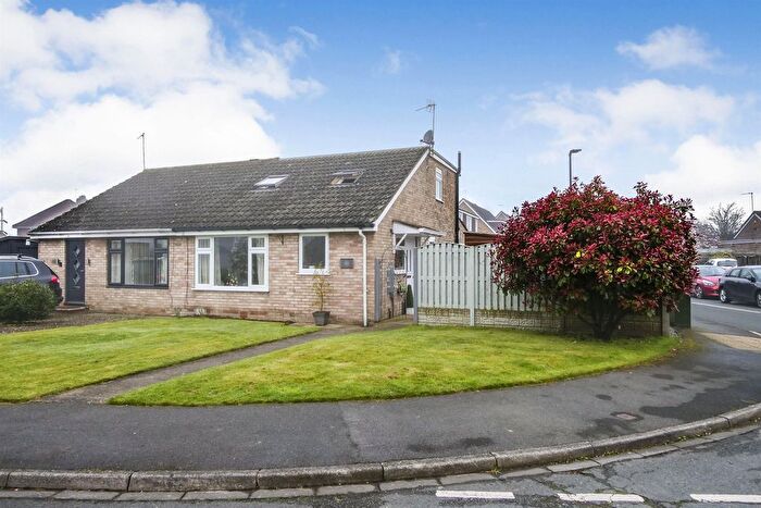 4 Bedroom Semi-Detached Bungalow For Sale In Windsor Drive, Wigginton, York, YO32