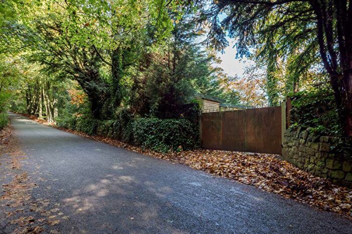 2 Bedroom Detached Bungalow For Sale In Lake Road, Rudyard, ., ST13
