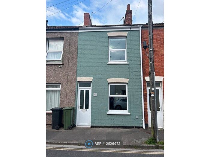2 Bedroom Terraced House To Rent In Polden St, Bridgwater, TA6