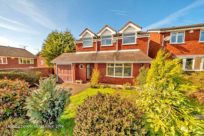 3 Bedroom Detached House For Sale In Adamson Close, Shoal Hill, Cannock, WS11