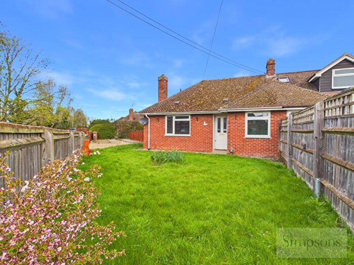 2 Bedroom Semi-Detached Bungalow For Sale In Hanney Road, Steventon, OX13