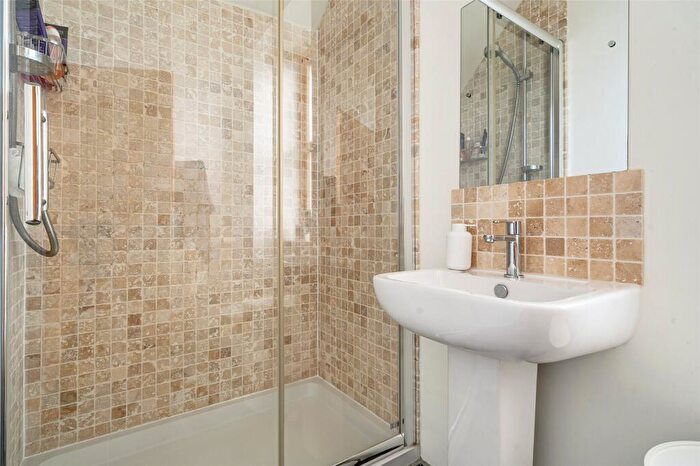 2 Bedroom Apartment For Sale In Sunnyside Road, Woolacombe, Devon, EX34