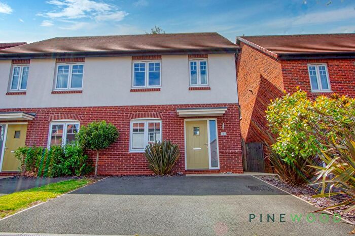 3 Bedroom Semi Detached House For Sale In Stoney View, Creswell, S80