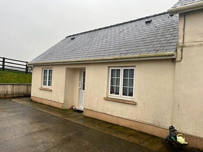 2 Bedroom Property To Rent In Meidrim, Carmarthen, Carmarthenshire, SA33