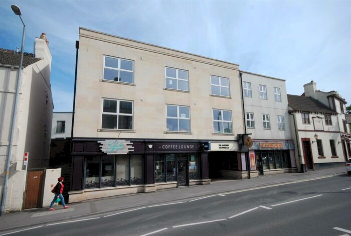 2 Bedroom Apartment To Rent In The Gateway, BA14