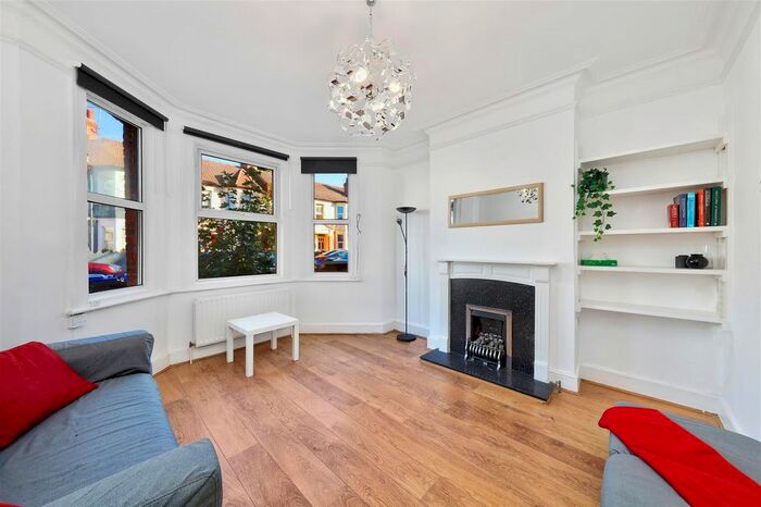2 Bedroom Flat To Rent In Ambleside Road, London, NW10