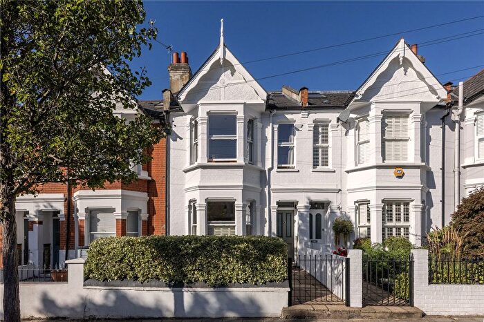4 Bedroom Terraced House For Sale In Trentham Street, London, SW18