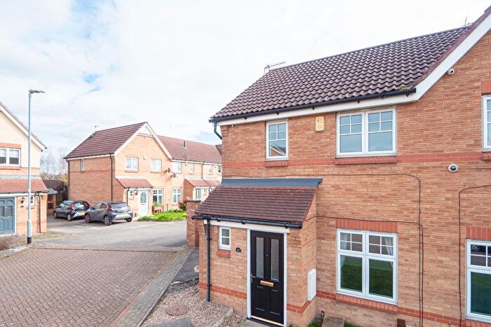 2 Bedroom Semi Detached House For Sale In Tavistock Mews, Upper Wortley, Leeds, LS12