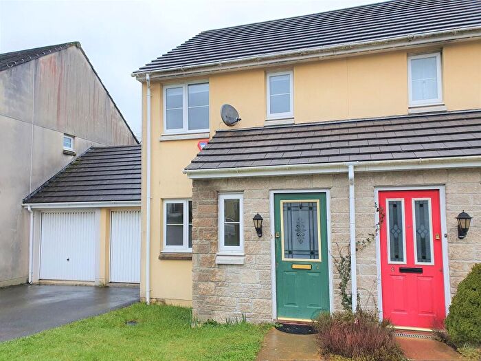 2 Bedroom Semi-Detached House To Rent In Oak Ridge, Lifton, PL16