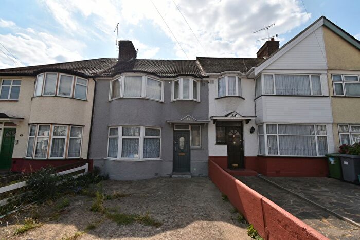 3 Bedroom Terraced House To Rent In Grove Way, HA9