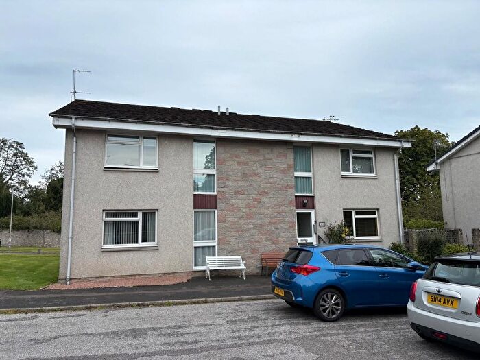 2 Bedroom Flat To Rent In Darroch Park, Cults, Aberdeen, AB15