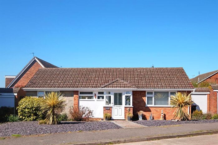 2 Bedroom Detached Bungalow For Sale In Nightingale Avenue, Whitstable, CT5