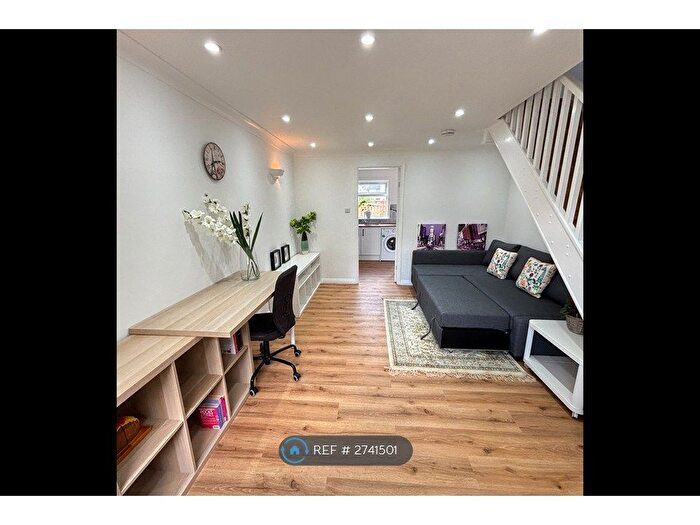 2 Bedroom Terraced House To Rent In Upper Craigour, Edinburgh, EH17