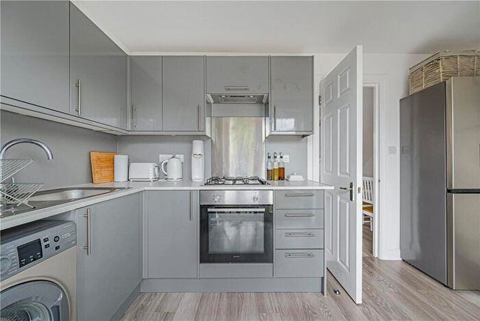 2 Bedroom End Of Terrace House For Sale In Cranleigh Drive, Swanley, Kent, BR8