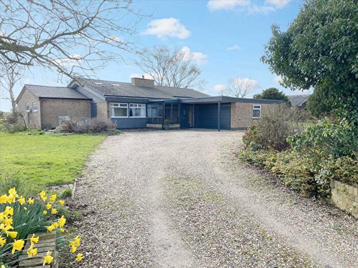 4 Bedroom Detached Bungalow For Sale In School Lane, Silk Willoughby, NG34