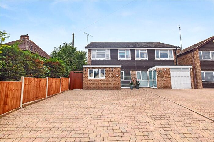 3 Bedroom Semi-Detached House For Sale In Tile Kiln Lane, Bexley, Kent, DA5