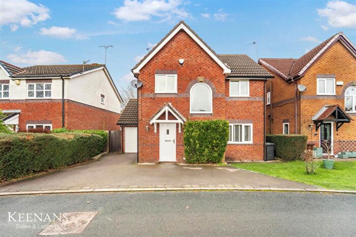 4 Bedroom Detached House For Sale In Smithills Hall Close, Ramsbottom, BL0