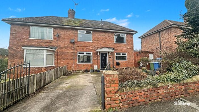 3 Bedroom Semi-Detached House For Sale In Birch Street, Church Warsop, NG20