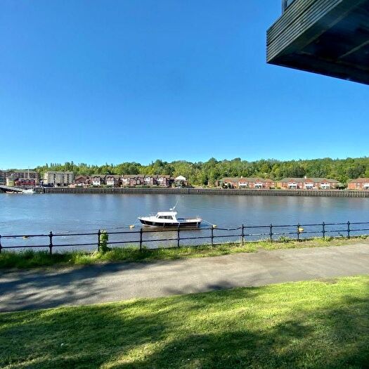 1 Bedroom Flat To Rent In Green Lane, Gateshead, NE10