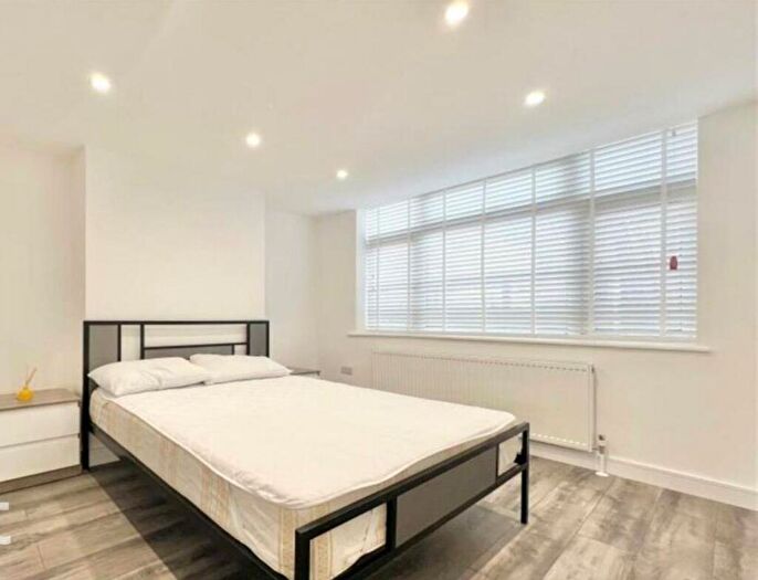 1 Bedroom Apartment To Rent In Ground Floor Apartment Ridgway Road, Luton, LU2