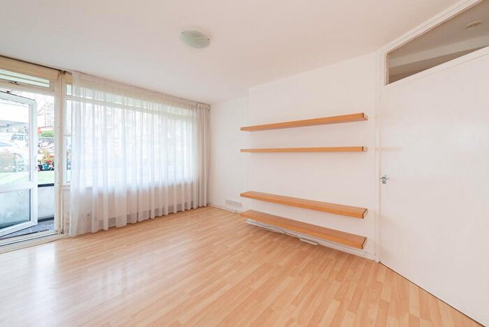 2 Bedroom Apartment To Rent In Maitland Park Road, London, NW3