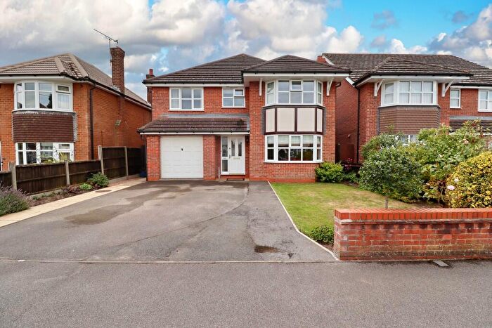 4 Bedroom Detached House For Sale In Western Avenue, Lincoln, LN6