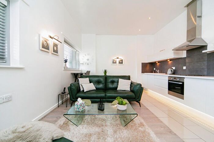 1 Bedroom Flat For Sale In London Road, Liverpool, Merseyside, L3