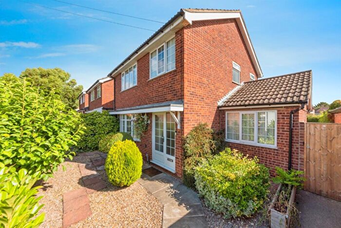 4 Bedroom Detached House For Sale In High Street, Great Gonerby, Grantham, NG31