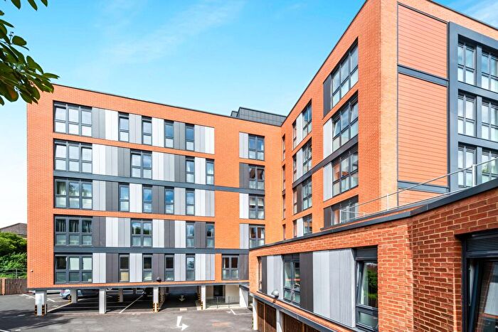 1 Bedroom Flat To Rent In Lincoln Road, Dorking, RH4