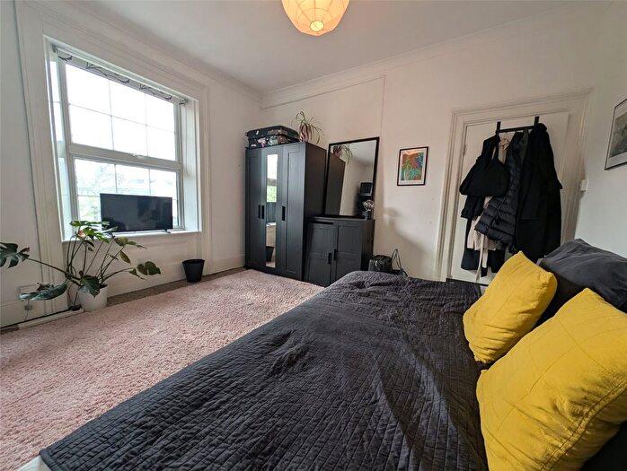 2 Bedroom Flat To Rent In Thane Villas, London, N7