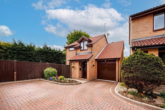 4 Bedroom Detached House For Sale In Coldharbour Close, Crowborough, TN6