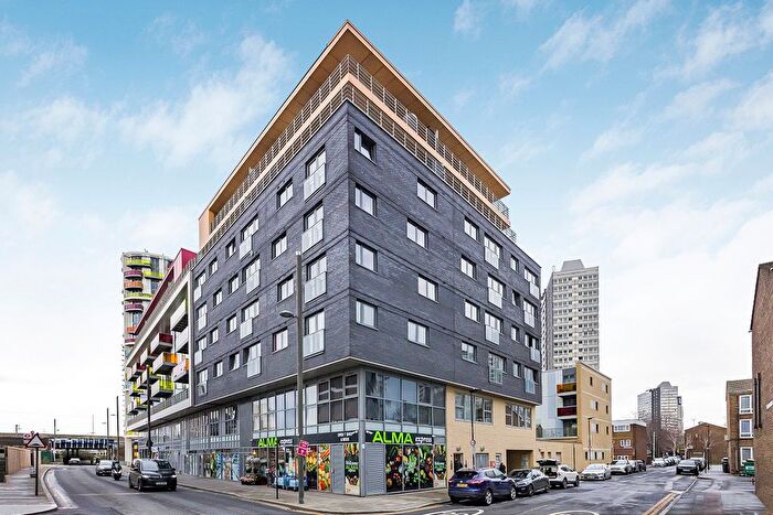 2 Bedroom Flat For Sale In Biggerstaff Road, London, E15