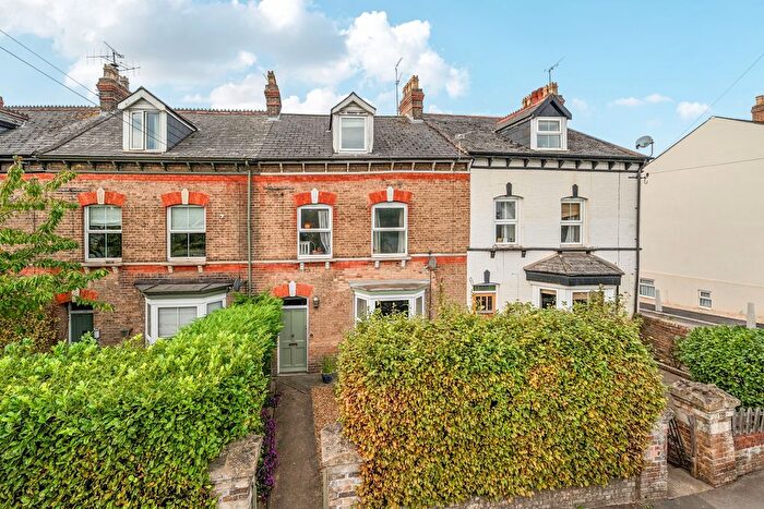 5 Bedroom Terraced House For Sale In Staplegrove Road, Taunton, TA1