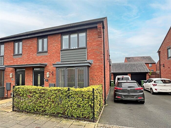 3 Bedroom Semi Detached House For Sale In Birchfield Way, Telford, TF3