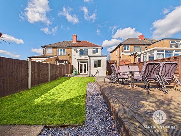 3 Bedroom Semi-Detached House For Sale In Blackamoor Road, Guide, BB1