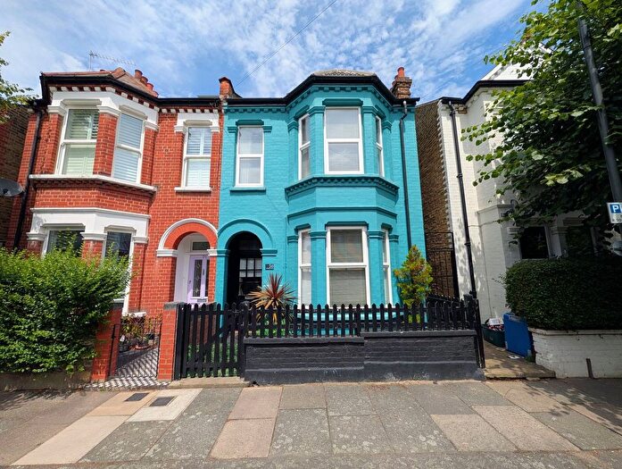 3 Bedroom Semi-Detached House For Sale In Warren Road, London, SW19
