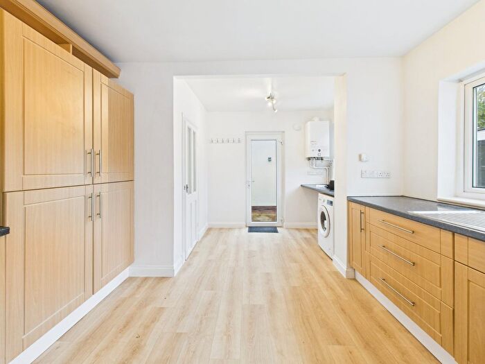 3 Bedroom Detached House To Rent In Lawn Close, Datchet, Slough, Berkshire, SL3