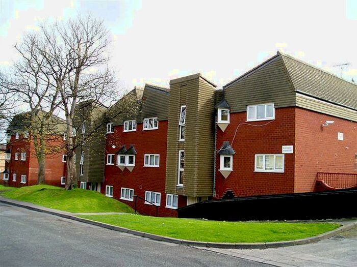 2 Bedroom Flat To Rent In Flat Thorburn Lodge, Thorburn Road, CH62