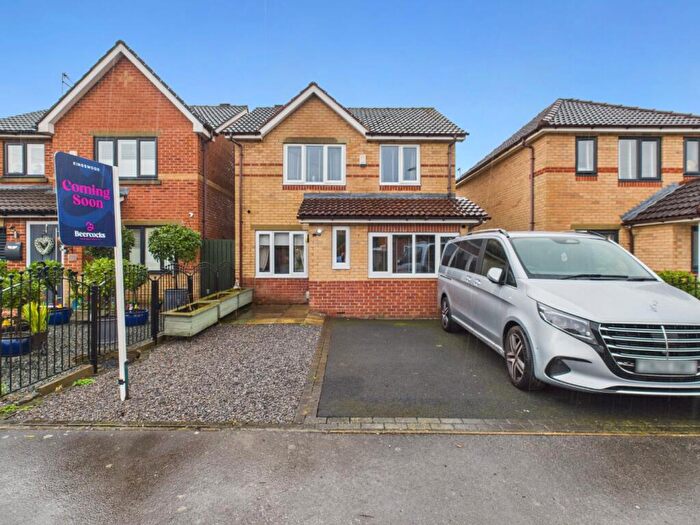 3 Bedroom Detached House For Sale In Kelberdale Close, Hull, HU7