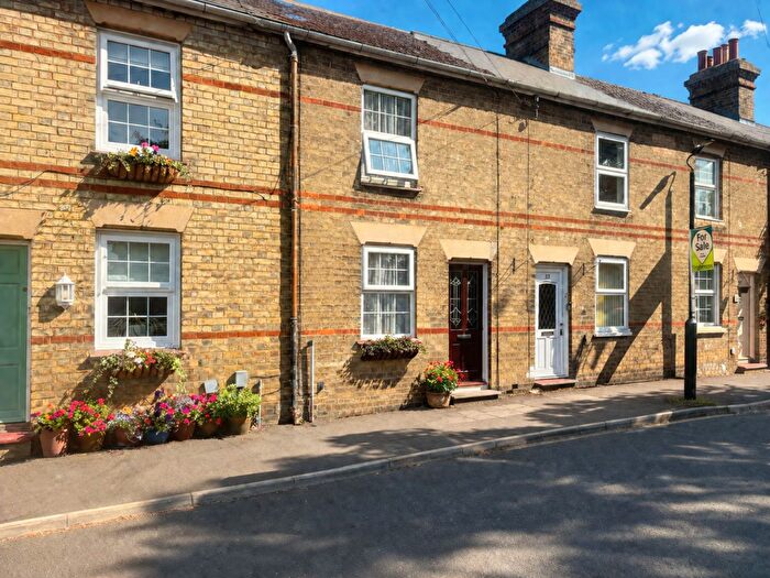 2 Bedroom Cottage To Rent In Church Street, Clifton, Shefford, SG17