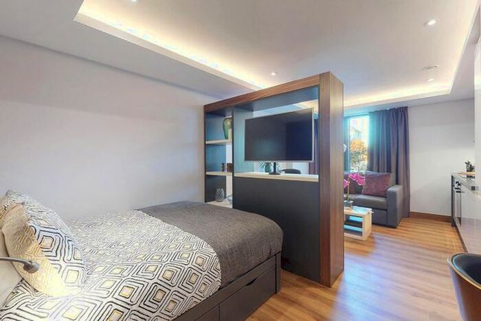 Studio To Rent In Cookridge Street, Leeds, LS2