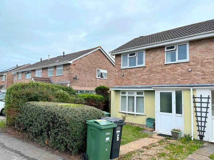 2 Bedroom Terraced House To Rent In St. Marks Road, Worle, Weston-Super-Mare, BS22