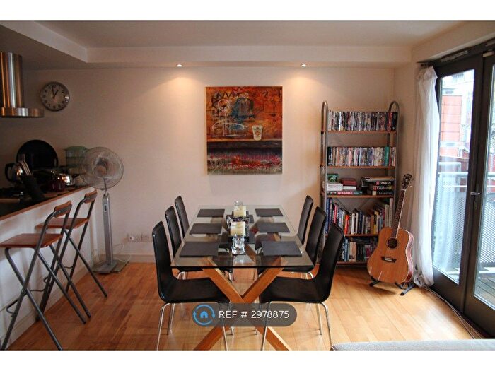 2 Bedroom Flat To Rent In Mile End Road, London, E1
