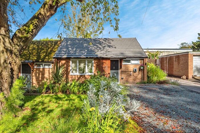 3 Bedroom Semi-Detached Bungalow For Sale In The Drive, Lichfield, WS14