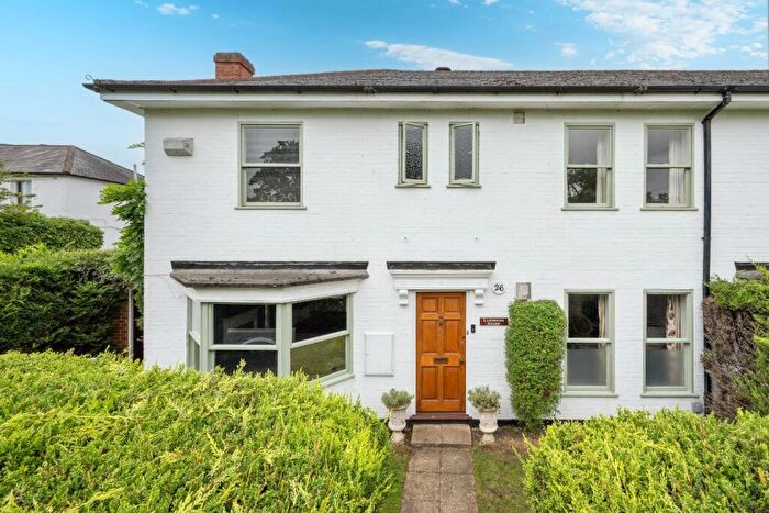 4 Bedroom Semi-Detached House For Sale In The Parade, Epsom, KT18