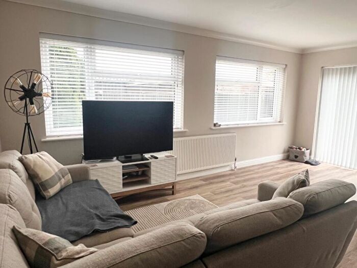 2 Bedroom Semi-Detached Bungalow For Sale In Holly Road, Blackfield, Southampton, SO45