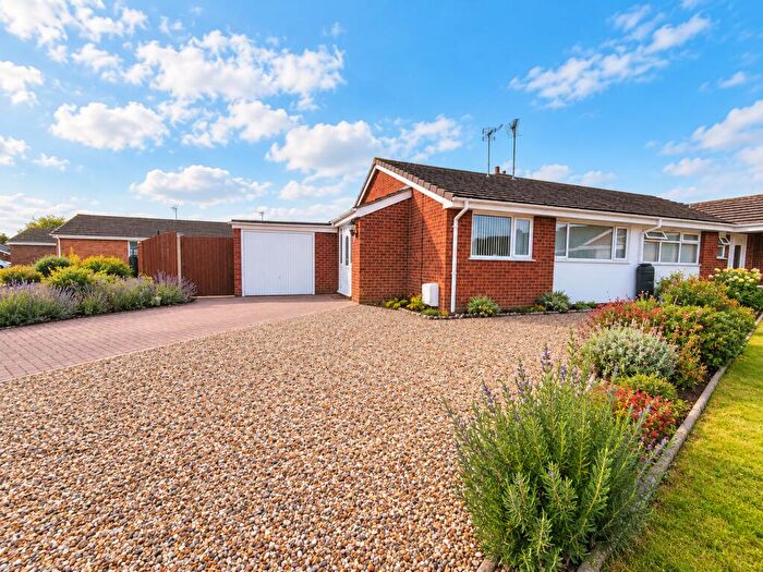 2 Bedroom Semi-Detached Bungalow For Sale In Leggatt Drive, Bramford, Suffolk, IP8