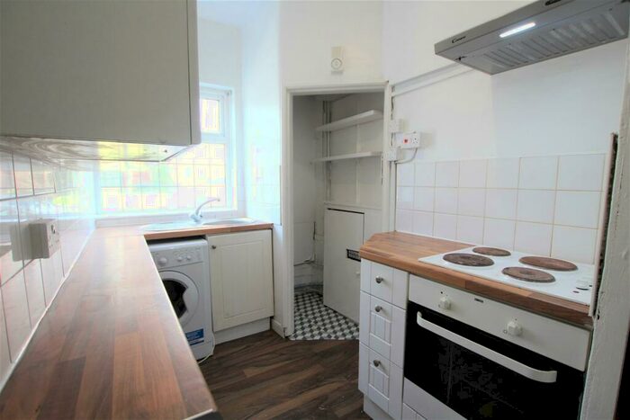 1 Bedroom Flat To Rent In Park House, St. Leonards Road, Leicester, LE2