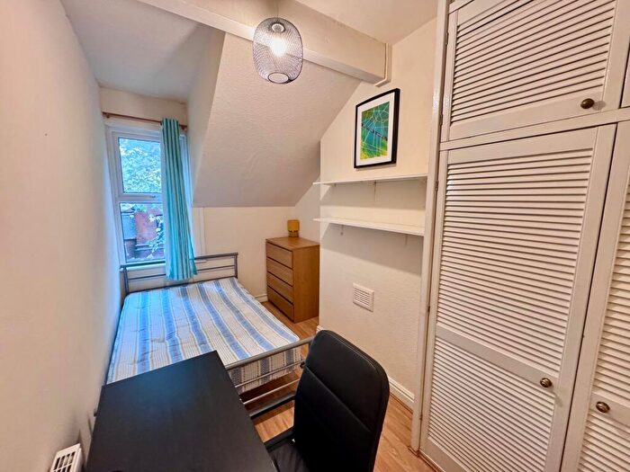 7 Bedroom Town House To Rent In Castle Boulevard, City Centre, NG7