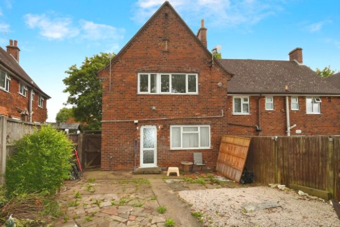 3 Bedroom Semi Detached House For Sale In Jellicoe Avenue, Lincoln, Lincolnshire, LN2